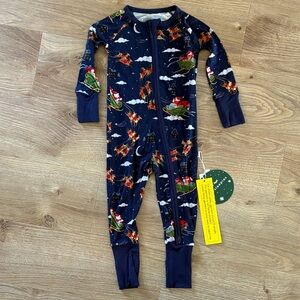 Little Sleepies Santa’s Sleigh Zippy